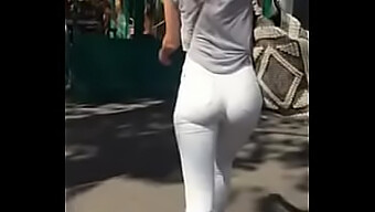 Caught On Camera: Attractive Rear End In Public