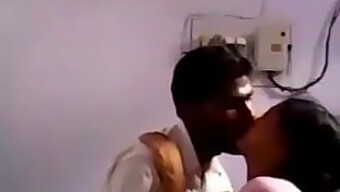 Hindi Hospital Romance With Hot Indian Couple