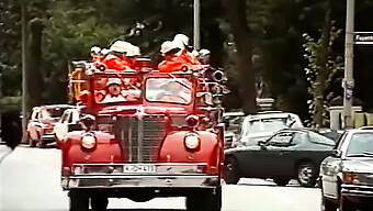 Film Vintage Degli Anni '80 Con Un Incontro Bollente Tra Studente E Insegnante